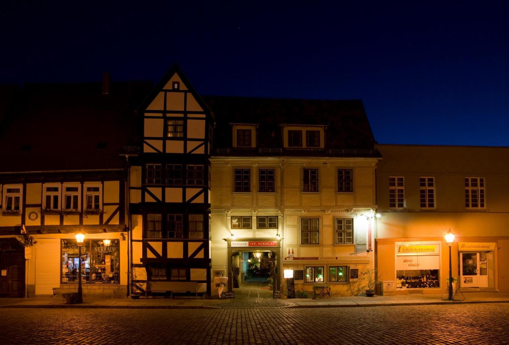 Hotel Pension St Nikolai Quedlinburg Bagian luar foto